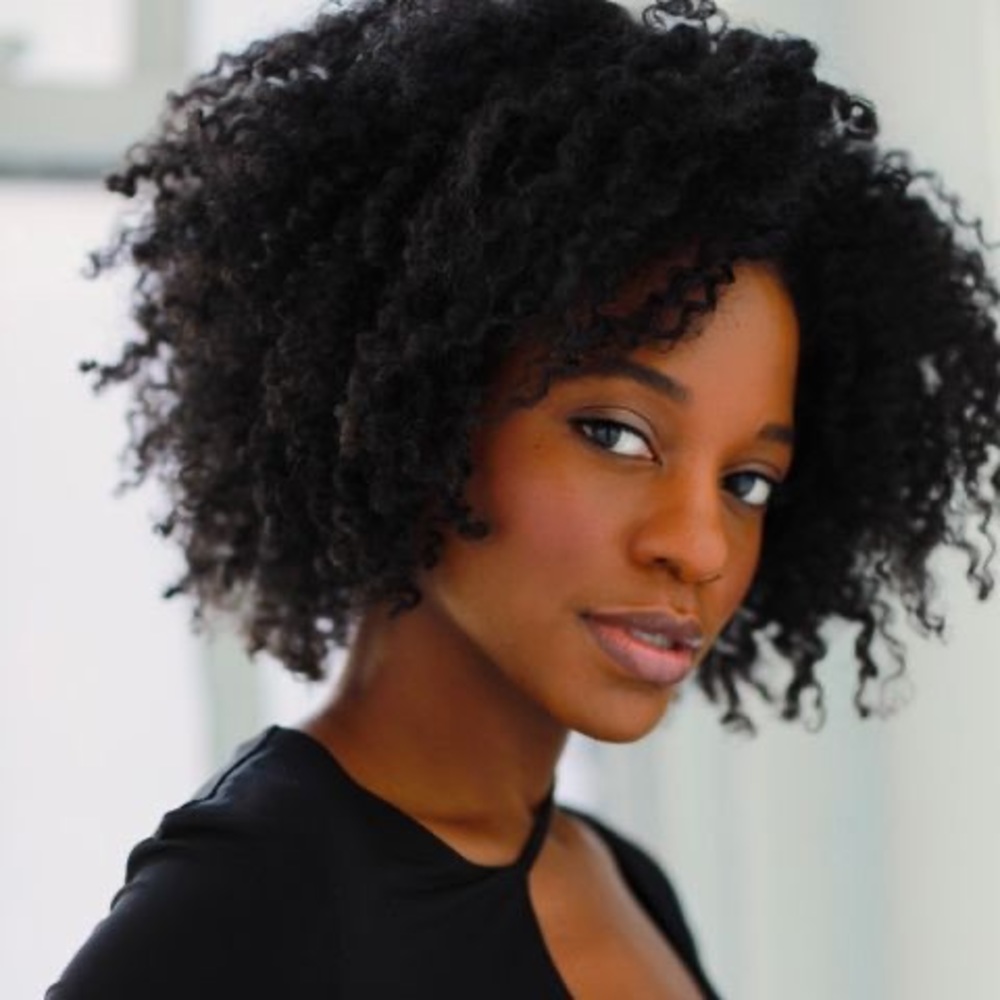 Meet your Posher, Latoya